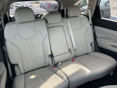 2026 Kia Sorento — photo 14 view