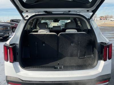 2026 Kia Sorento — photo 17 view