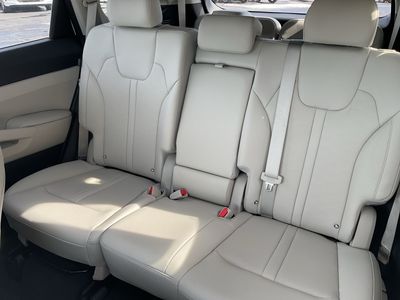 2026 Kia Sorento — photo 18 view