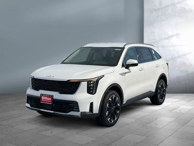 2026 Kia Sorento — front three-quarter view