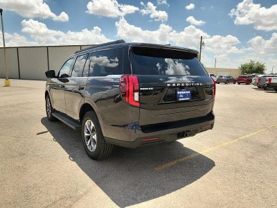 2027 Ford Expedition — detail view