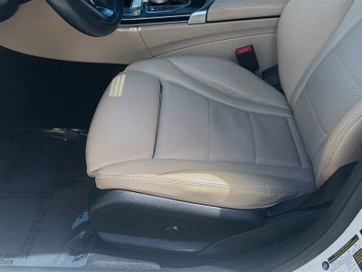 2018 Mercedes-Benz C-Class — photo 17 view