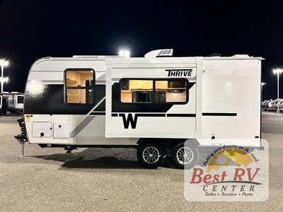 2026 Winnebago Thrive - Photo 8