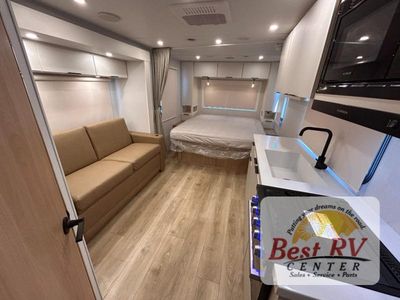 2026 Winnebago Thrive - Photo 11