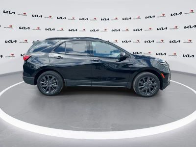 2024 Chevrolet Equinox — photo 9 view