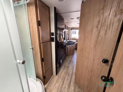 2024 Forest River Cherokee Grey Wolf — photo 29 view