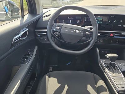 2026 Kia Sportage — photo 13 view