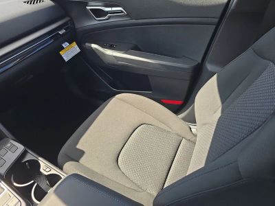 2026 Kia Sportage — photo 15 view