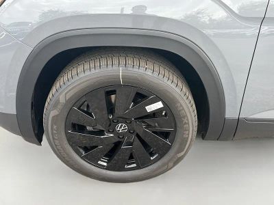 2026 Volkswagen Atlas — photo 27 view