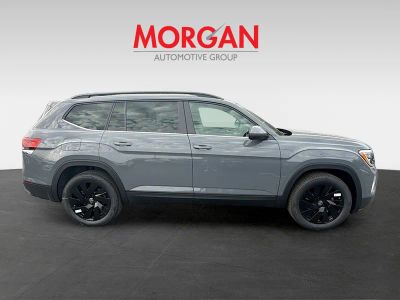 2026 Volkswagen Atlas — photo 8 view