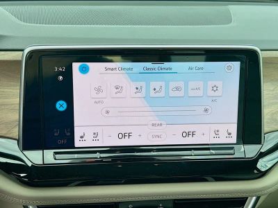 2026 Volkswagen Atlas — photo 14 view