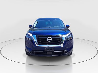 2025 Nissan Pathfinder — side profile view