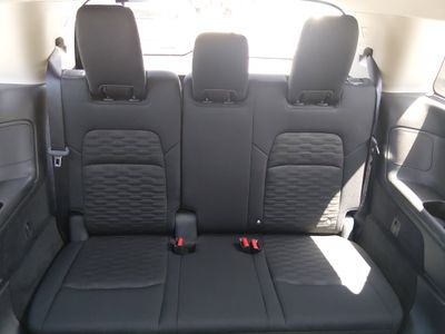 2025 Nissan Pathfinder — photo 17 view