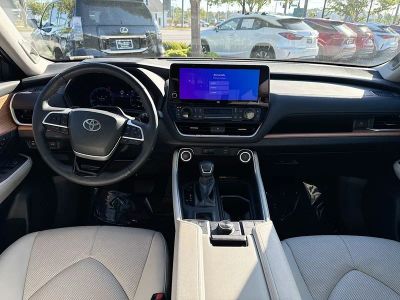2024 Toyota Grand Highlander Platinum - Photo 24