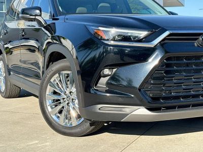 2024 Toyota Grand Highlander Platinum - Photo 9