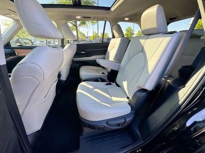 2024 Toyota Grand Highlander Platinum - Photo 30