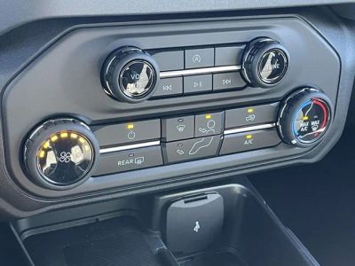 2026 Ford Bronco — photo 9 view