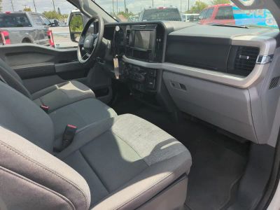2025 Ford F-250SD — photo 12 view