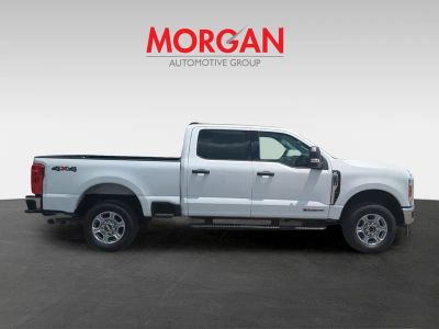 2025 Ford F-250SD — engine compartment view