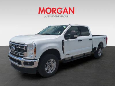 2025 Ford F-250SD — interior view