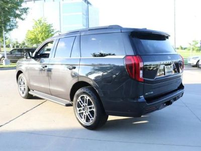 2025 Ford Expedition — interior view