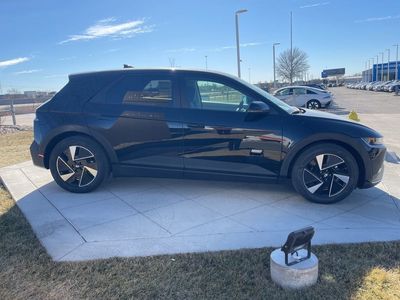 2026 Hyundai IONIQ 5 - Photo 8