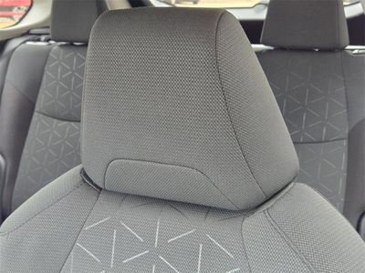 2024 Toyota RAV4 - Photo 17