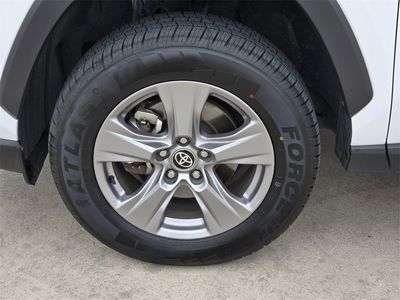 2024 Toyota RAV4 - Photo 7