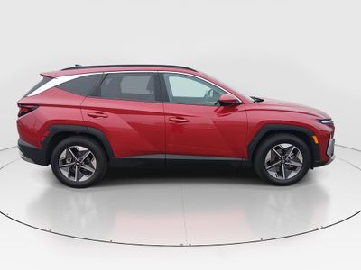 2025 Hyundai Tucson — photo 8 view