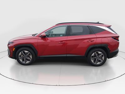2025 Hyundai Tucson — interior view