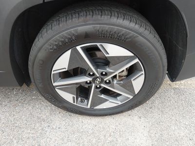 2025 Hyundai Tucson — photo 10 view
