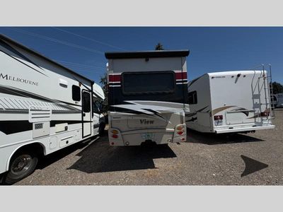 2017 Winnebago VIEW — detail view
