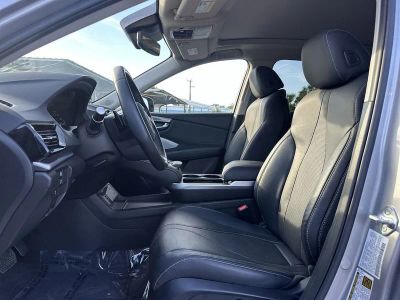 2025 Acura RDX — photo 13 view