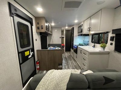 2026 Jayco Jay Flight SLX - Photo 4