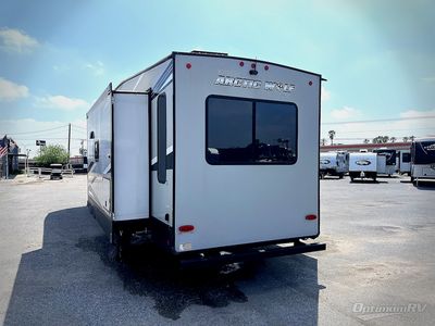 2022 Forest River Cherokee Arctic Wolf - Photo 3