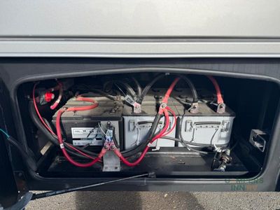 2022 Dynamax DynaQuest XL — photo 7 view