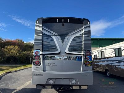 2022 Dynamax DynaQuest XL — detail view