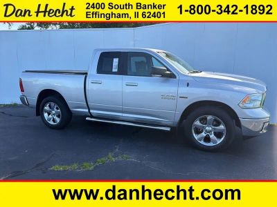 2017 RAM 1500 Big Horn in Bright Silver Clearcoat Metallic — front three-quarter view