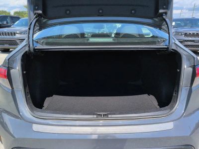 2023 Toyota Corolla — photo 13 view