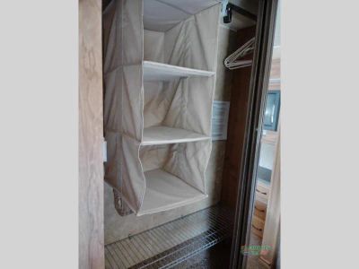 2008 Coachmen RV Sportscoach SRS — photo 43 view