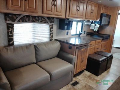 2008 Coachmen RV Sportscoach SRS — photo 32 view
