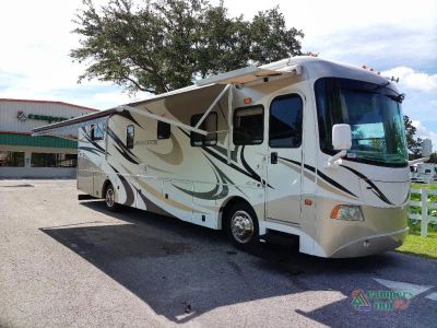 2008 Coachmen RV Sportscoach SRS — photo 22 view