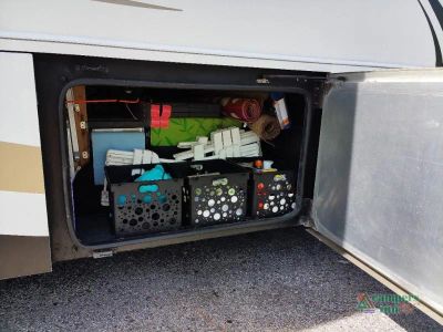 2008 Coachmen RV Sportscoach SRS — photo 9 view