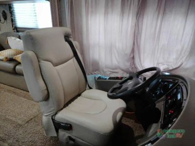2008 Coachmen RV Sportscoach SRS — photo 30 view