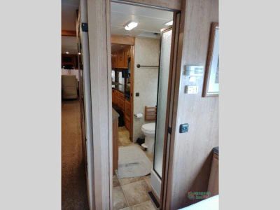2008 Coachmen RV Sportscoach SRS — photo 44 view