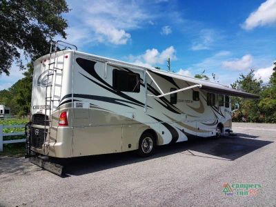 2008 Coachmen RV Sportscoach SRS — photo 23 view