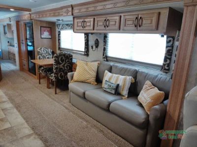 2008 Coachmen RV Sportscoach SRS — photo 33 view