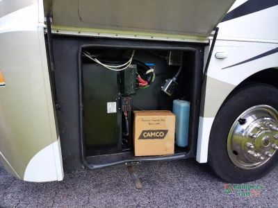 2008 Coachmen RV Sportscoach SRS — photo 19 view