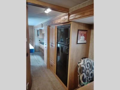 2008 Coachmen RV Sportscoach SRS — photo 37 view