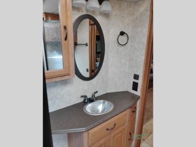 2008 Coachmen RV Sportscoach SRS — photo 49 view